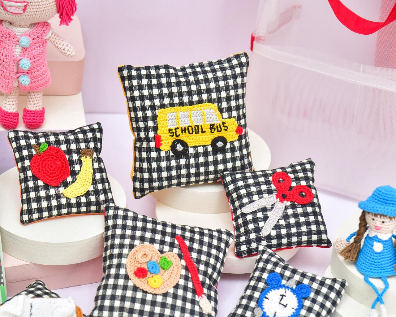 Story Cushions A