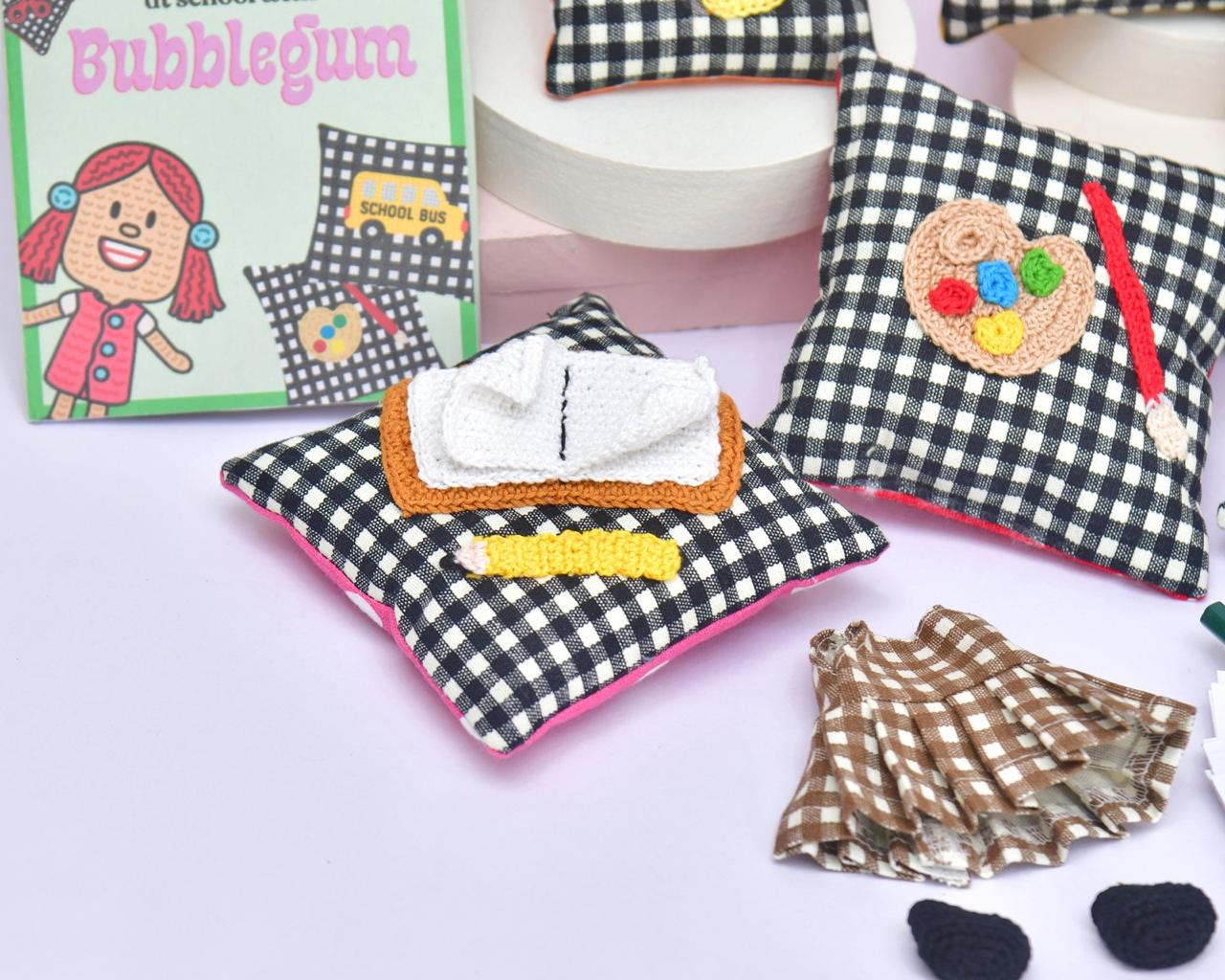 Story Cushions A