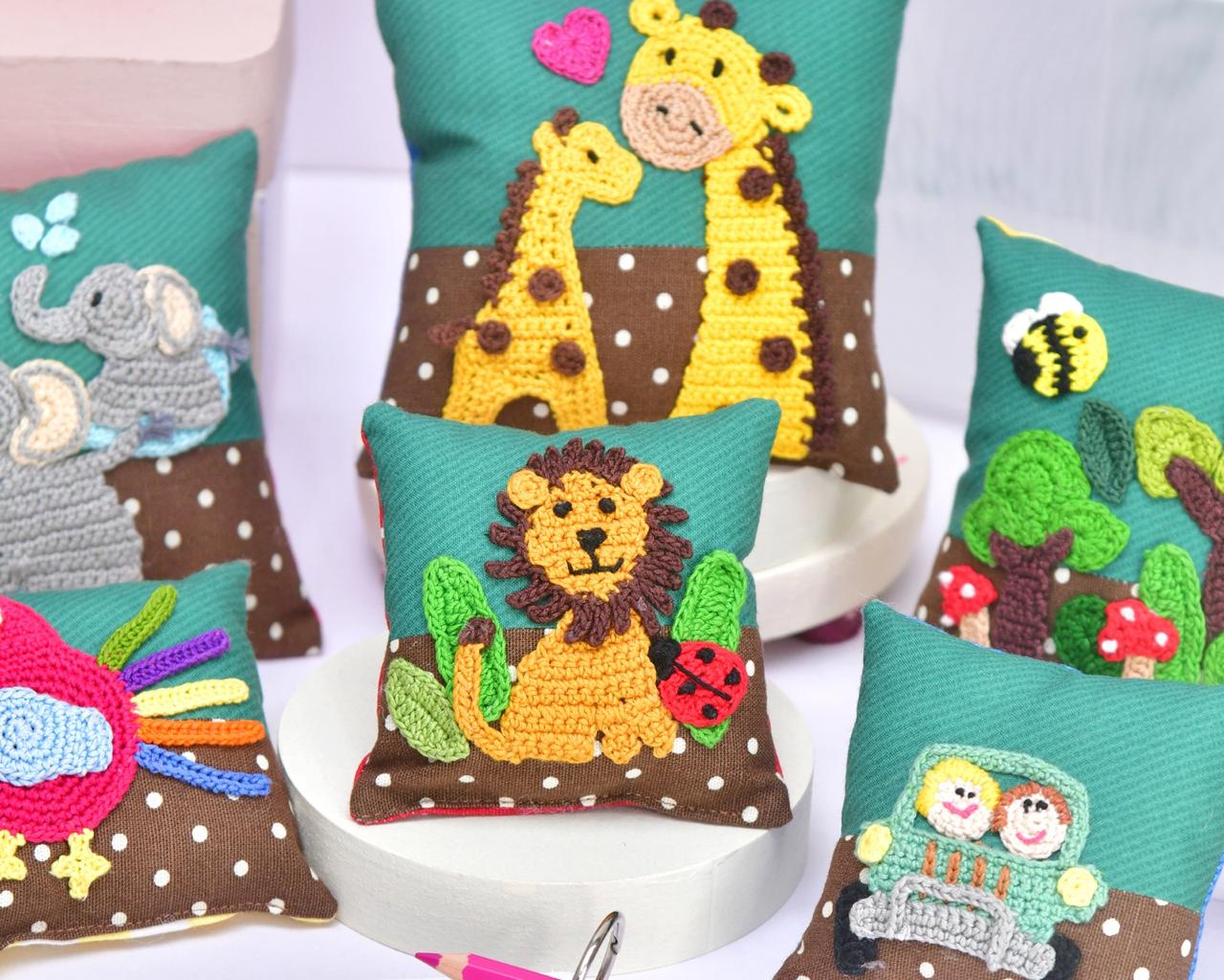 Story Cushions An