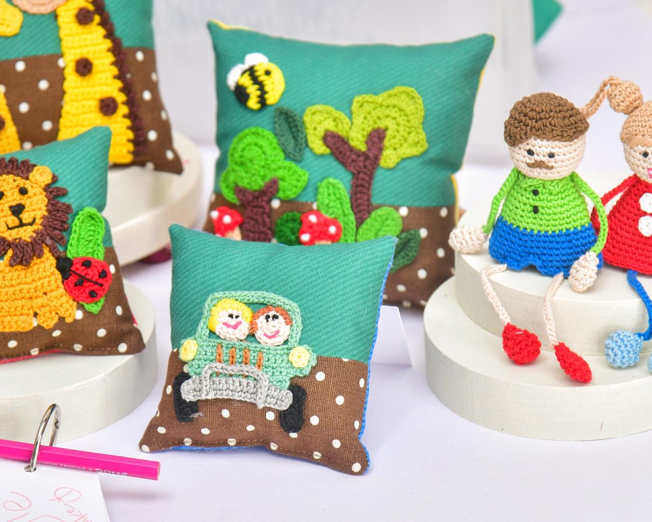 Story Cushions An